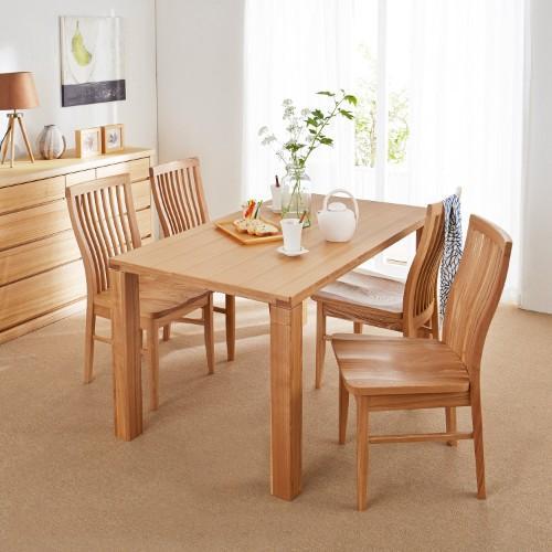 天然木のダイニングテーブル<4人用/6人用>の商品写真
