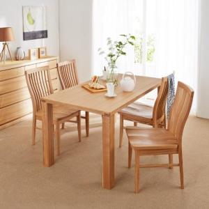 天然木のダイニングテーブル<4人用/6人用>の商品写真