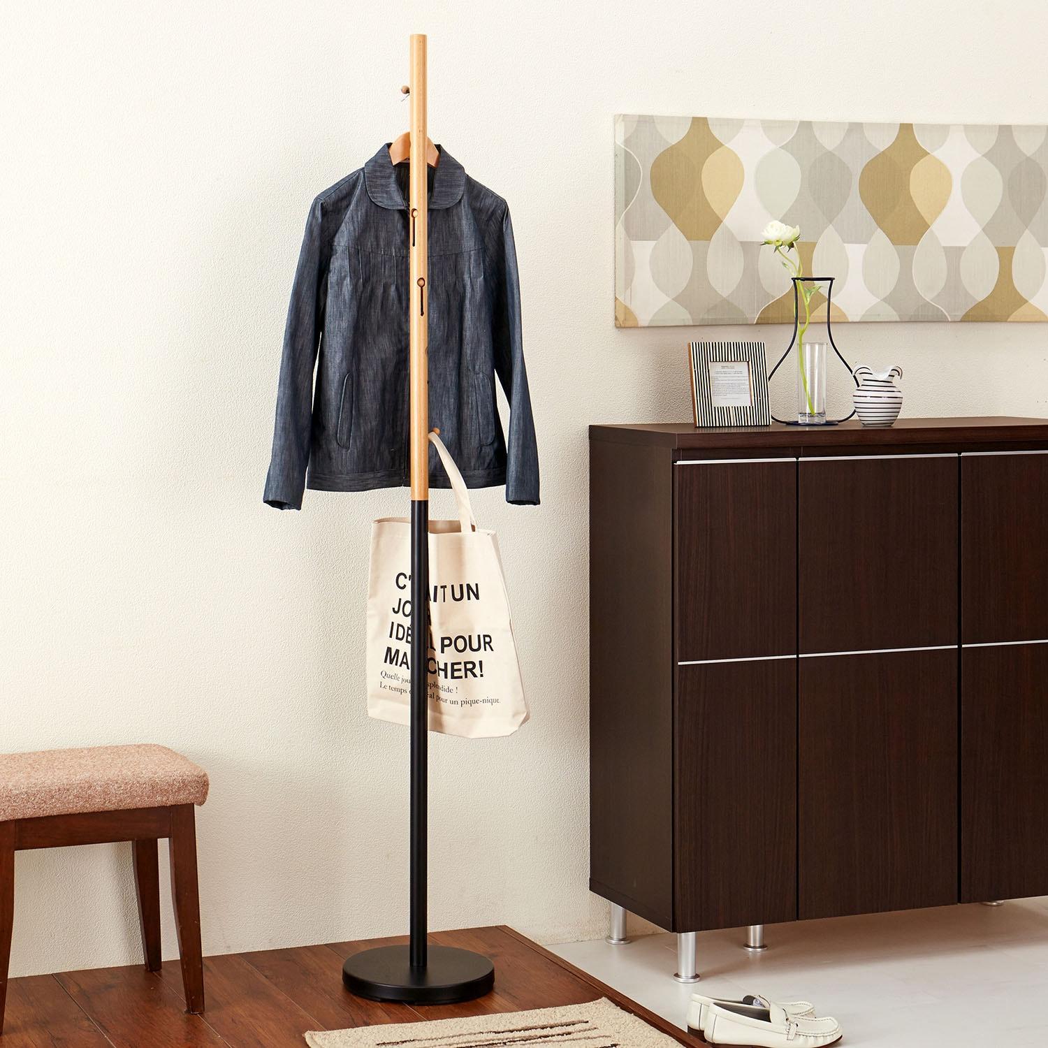 フック収納付きデザインポールハンガーの商品写真