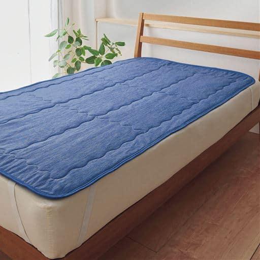 ひんやりパッドシーツ・スマートドライ「極」■カラー：ネイビー ■サイズ：シングル(100×205cm),セミダブル(120×205cm),ダブル(140×205cm)の商品写真