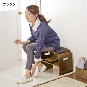 曲げ木の収納ラック付き玄関スツールの商品写真