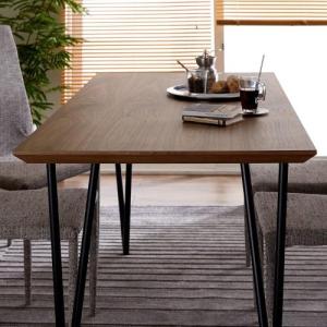 デザインスチール脚のダイニングテーブル<4人用>の商品写真