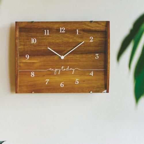 掛け時計(電波時計)「フレゼレシア」の商品写真