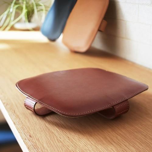 北海道産楢材オイル仕上げのスツール・ハイスツール専用レザークッションの商品写真