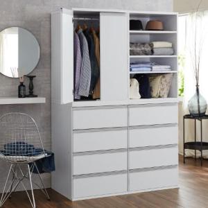 奥行たっぷりユニットクローゼットの商品写真