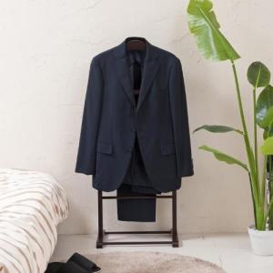 お部屋になじむスーツラックの商品写真