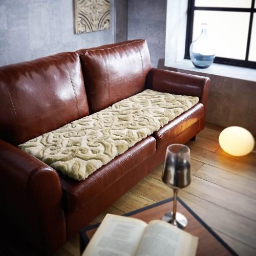 ふっくら弾力性のあるオーナメント柄ムートンシートクッションの商品写真