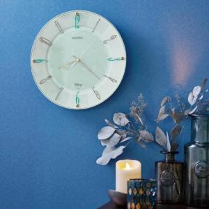 さりげないモチーフの電波壁掛け時計「アラジン」の商品写真