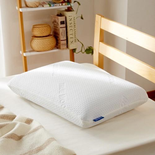 トゥルームーンピローの商品写真