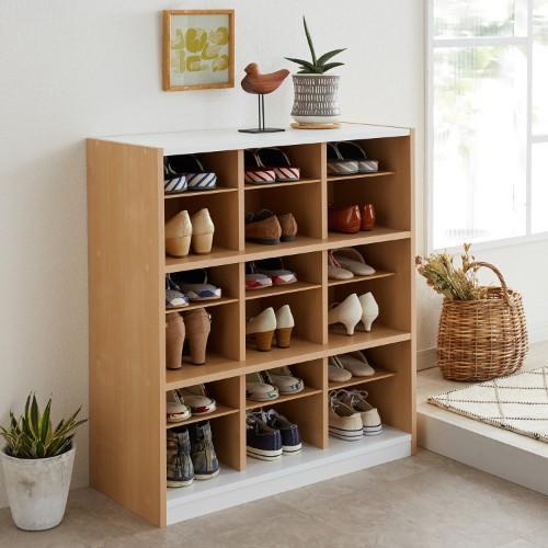 履き替えしやすい!シンプルデザインのスリッパ&シューズボックスの商品写真