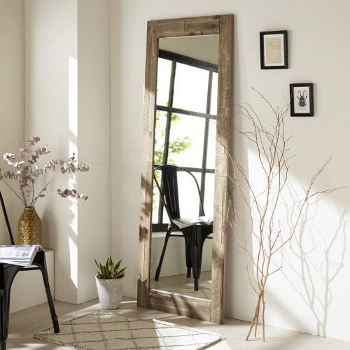 【安心の日本製】荒い加工のヴィンテージ調アカシア材のスタンドミラーの商品写真