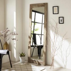 【安心の日本製】荒い加工のヴィンテージ調アカシア材のスタンドミラーの商品写真