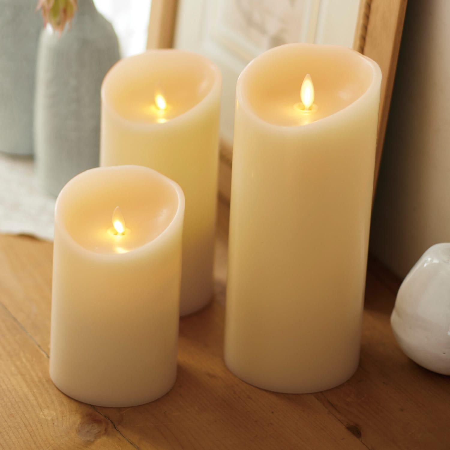 キャンドル型のLEDライトの商品写真