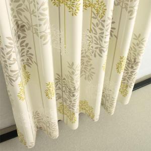 〔形状記憶付き〕北欧風リーフ柄1級遮光プリントカーテン■カラー：アイボリー ベージュ ■サイズ：幅100×丈90(2枚組),幅100×丈110(2枚組),幅100×丈120(2枚組),幅100×丈135(2枚組),幅100×丈150(2枚組),幅100×丈170(2枚組),幅100×丈178(2枚組),幅100×丈185(2枚組),幅100×丈190(2枚組),幅100×丈195(2枚組),幅100×丈200(2枚組),幅100×丈205(2枚組),幅100×丈210(2枚組),幅100×の商品写真