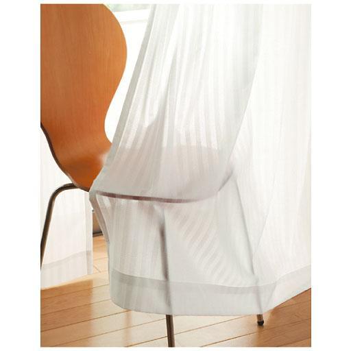 ミラーレースカーテン(遮熱・UVカット)■カラー：ストライプ ■サイズ：幅100×丈88cm(2枚組),幅100×丈108cm(2枚組),幅100×丈118cm(2枚組),幅100×丈133cm(2枚組),幅100×丈148cm(2枚組),幅100×丈168cm(2枚組),幅100×丈176cm(2枚組),幅100×丈183cm(2枚組),幅100×丈188cm(2枚組),幅100×丈193cm(2枚組),幅150×丈238cm(2枚組),幅150×丈243cm(2枚組),幅150×丈24の商品写真