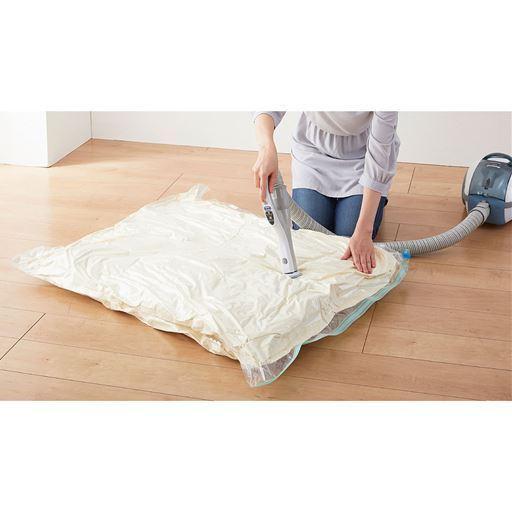 ふとん用圧縮袋(2枚組)■サイズ：A(シングルふとん用),B(大きなふとん用),C(ふとん一式用)の商品写真