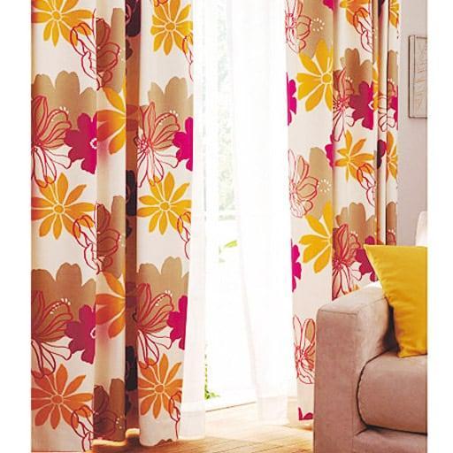 遮光プリントカーテン■カラー：グリーン レッド ■サイズ：幅150×丈195(2枚組),幅200×丈100(1枚物),幅200×丈110(1枚物),幅200×丈120(1枚物),幅200×丈150(1枚物),幅200×丈170(1枚物),幅200×丈185(1枚物),幅200×丈190(1枚物),幅200×丈195(1枚物),幅200×丈215(1枚物),幅200×丈225(1枚物),幅100×丈90(2枚組),幅100×丈110(2枚組),幅100×丈120(2枚組),幅100×丈135の商品写真