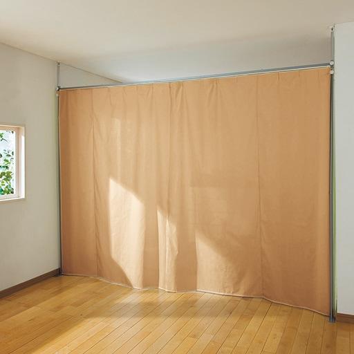 つっぱりカーテン/間仕切り■カラー：ブラウン アイボリー ピンク ブルー グリーンの商品写真