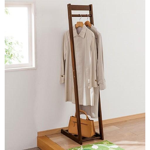 サイズが選べる木製コートハンガーの商品写真