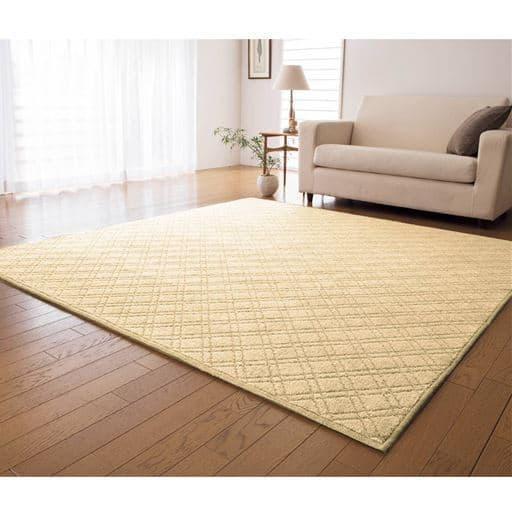 ループパイルカーペット(防ダニ・防音)足音軽減ラグ ホットカーペット床暖房対応 クッション性■カラー：ブラウン アイボリー ベージュ ■サイズ：4畳半相当/団地(255×255cm),6畳相当/団地(340×255cm),2畳相当/江戸間(176×176cm),3畳相当/江戸間(261×176cm),4畳半相当/江戸間(261×261cm),6畳相当/江戸間(352×261cm),2畳相当/本間(191×191cm),3畳相当/本間(286×191cm),4畳半相当/本間(286×286cの商品写真